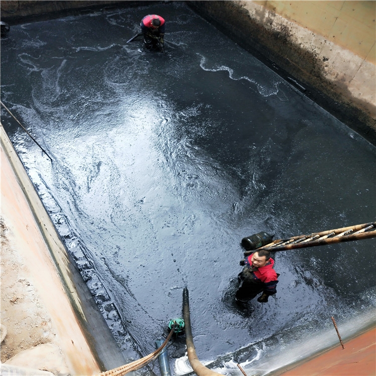 白下废水池清理